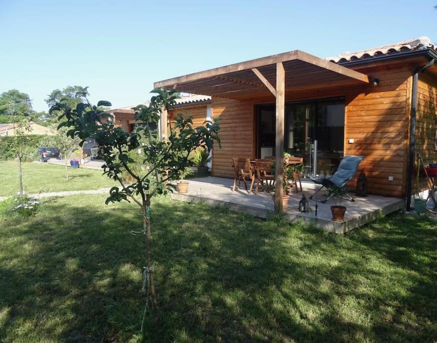 Beau 2 Pieces Avec Jardin Dans Villa A Mougins. Exterior foto